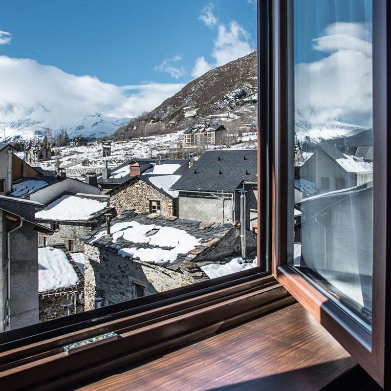 Hotel Boutique La Neu Benasque Eksteriør billede