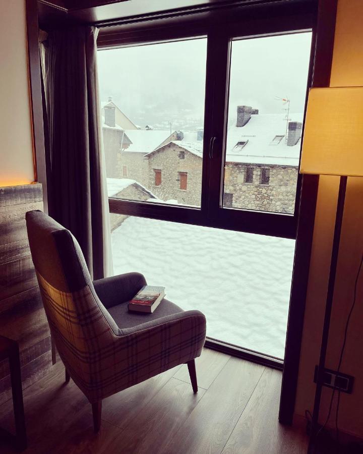 Hotel Boutique La Neu Benasque Eksteriør billede