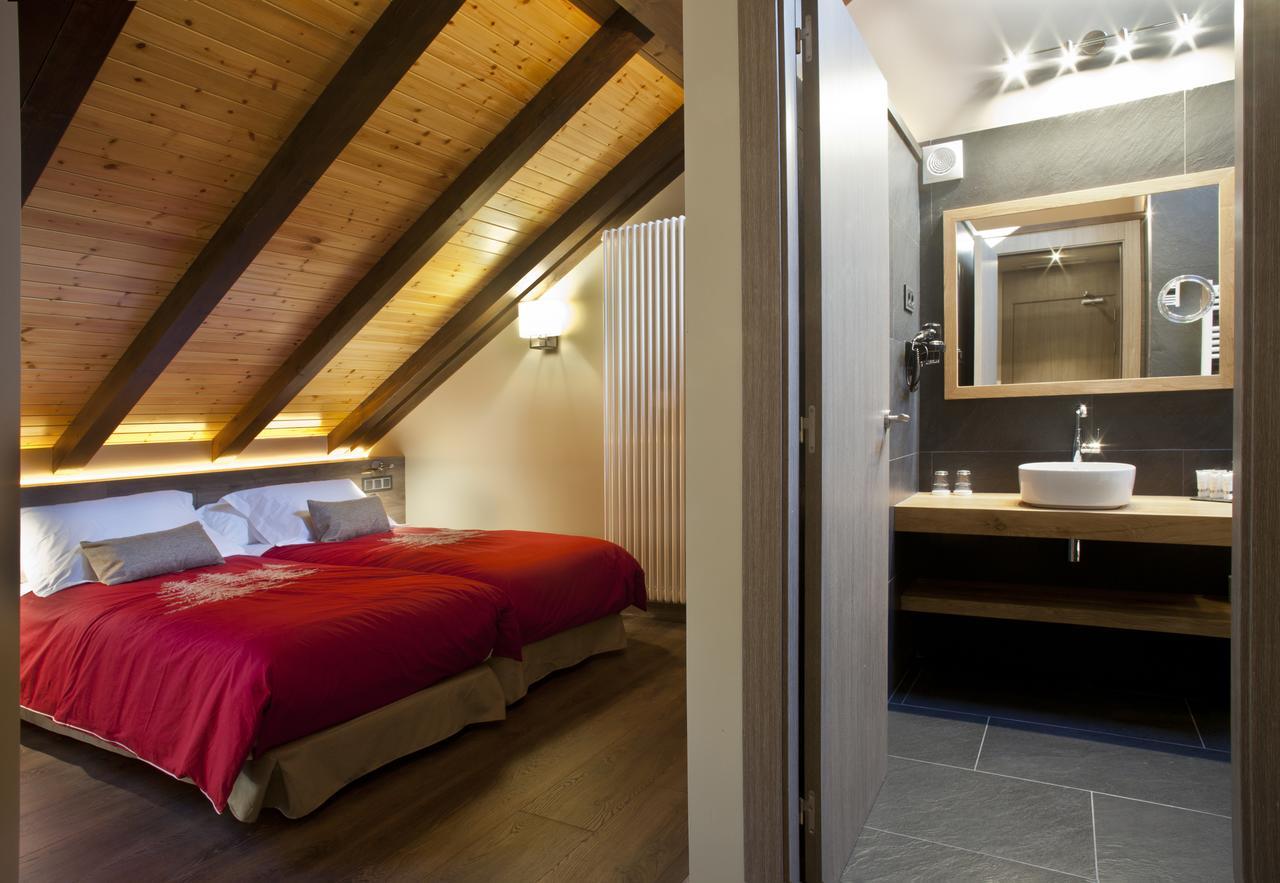 Hotel Boutique La Neu Benasque Eksteriør billede